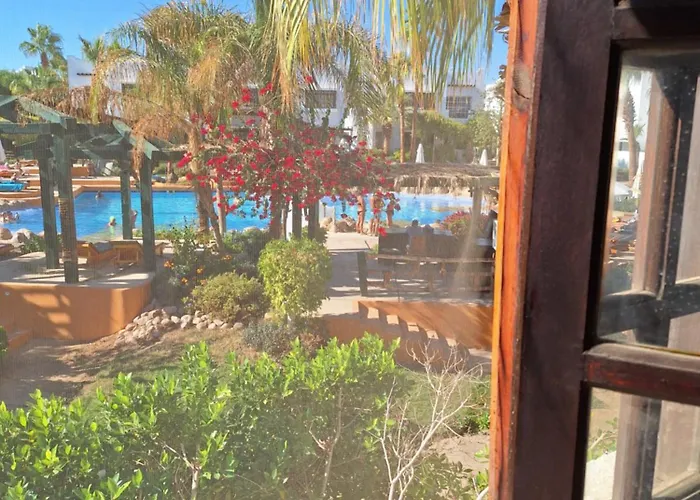 Delta Luxury Pool View Shahrazad *